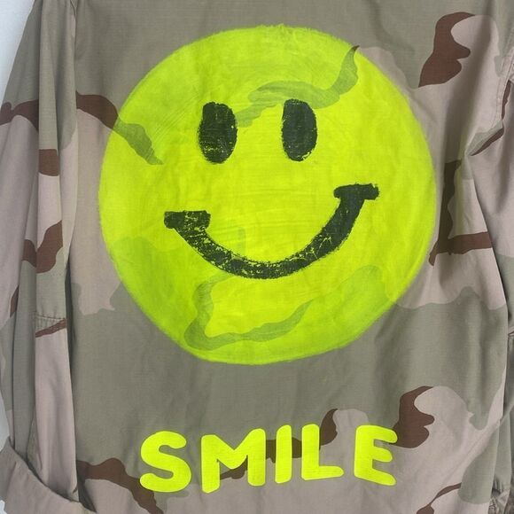 Custom Vintage Camouflage Jacket with Smile Design. XL/Long - Picture 2 of 6